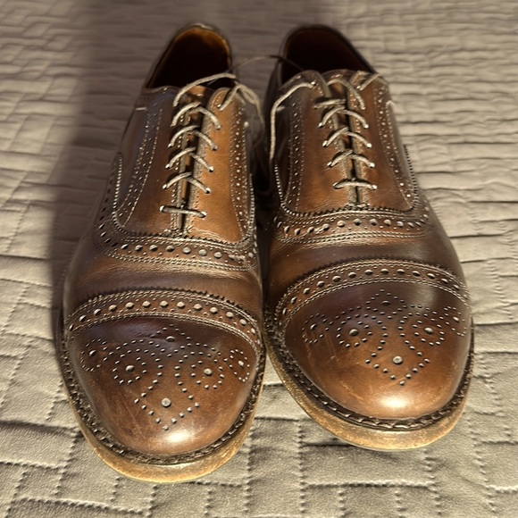 Allen Edmond’s Men’s Strand Cap-toe Oxford Dress Shoe. Size: Male US 9 - Picture 6 of 8